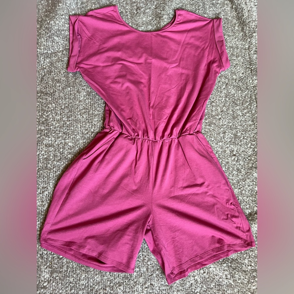 Elegantees Romper size XS